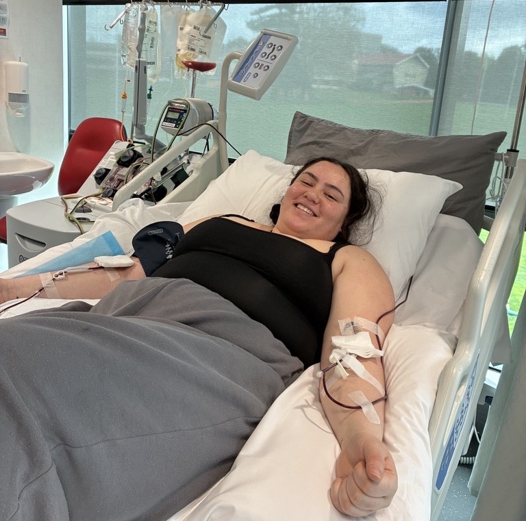 Lilli Peach donating stem cells