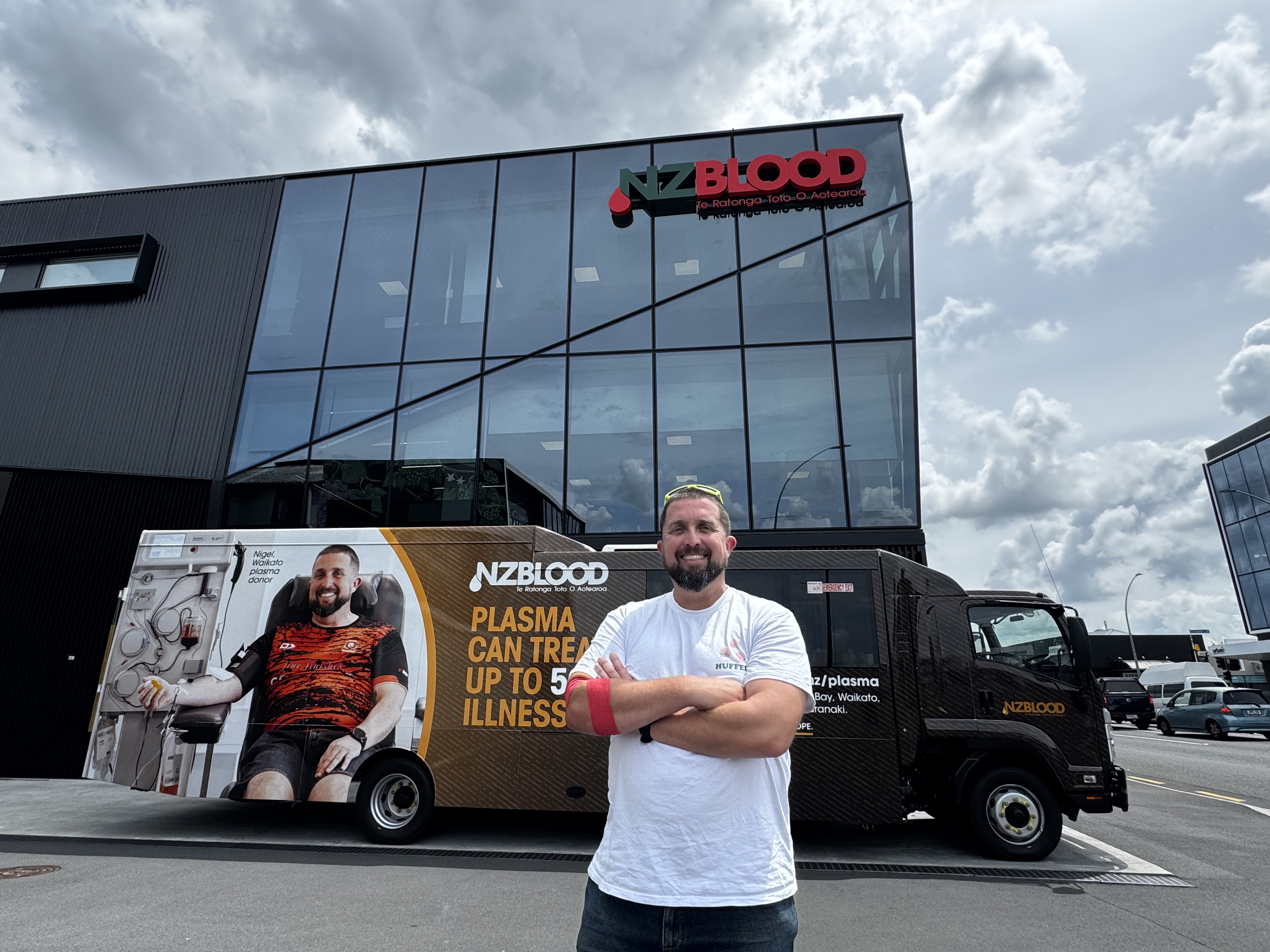 Nigel with the mobile plasma bus